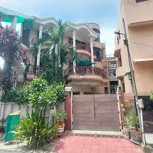 N Agra Tajganj