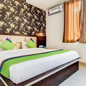 Blossom - Fully Ac Tajganj